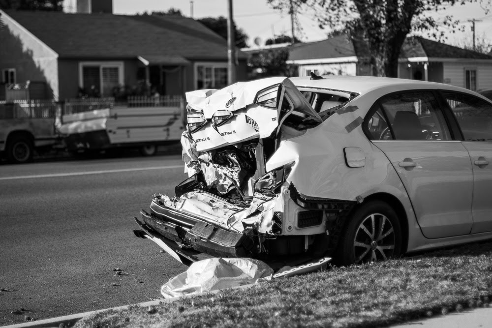8/12 Lithia Springs, GA – Car Crash with Injuries at Thornton Rd & N Blairs Bridge Rd